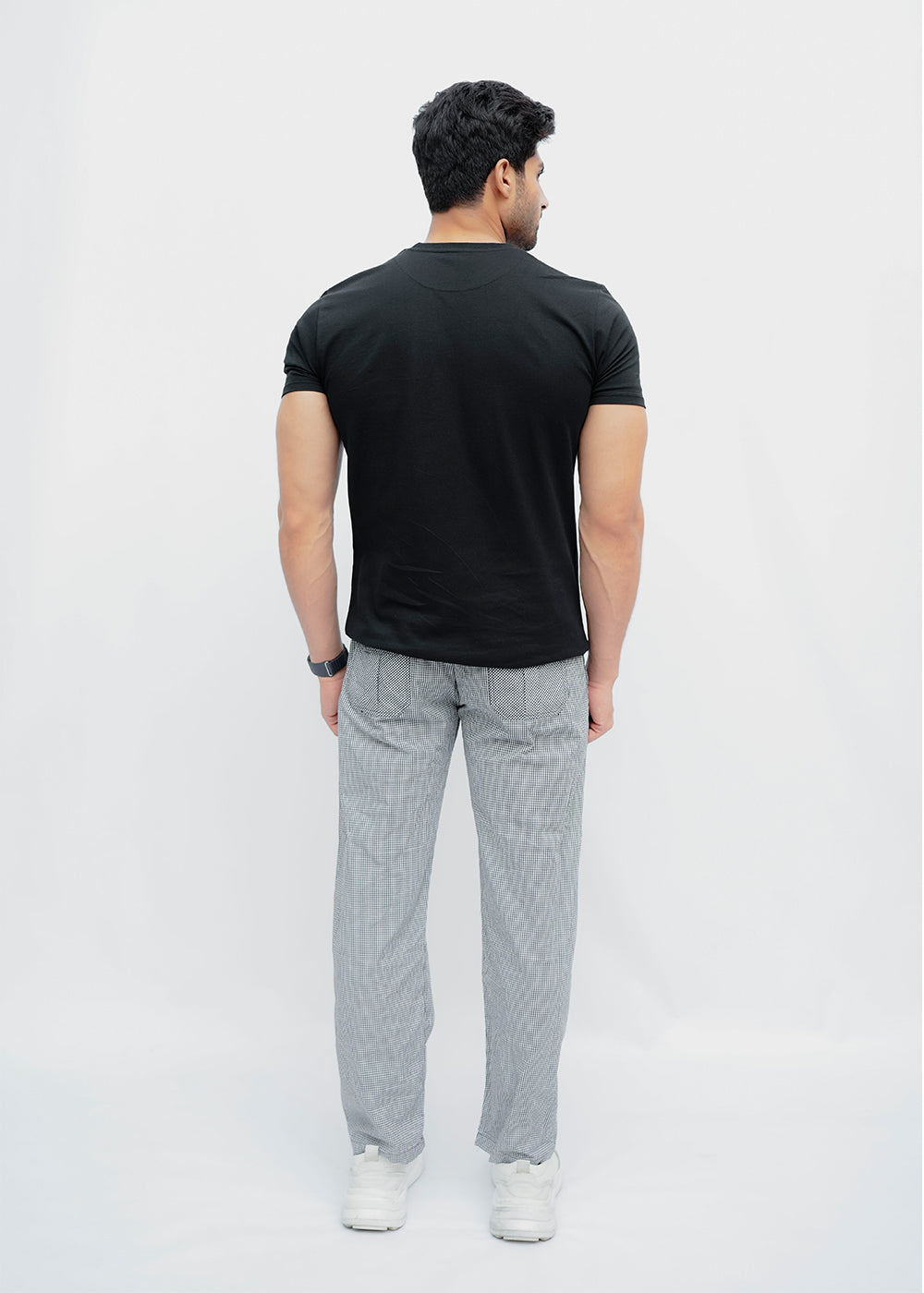 Avaron Premium T-Shirt-Black