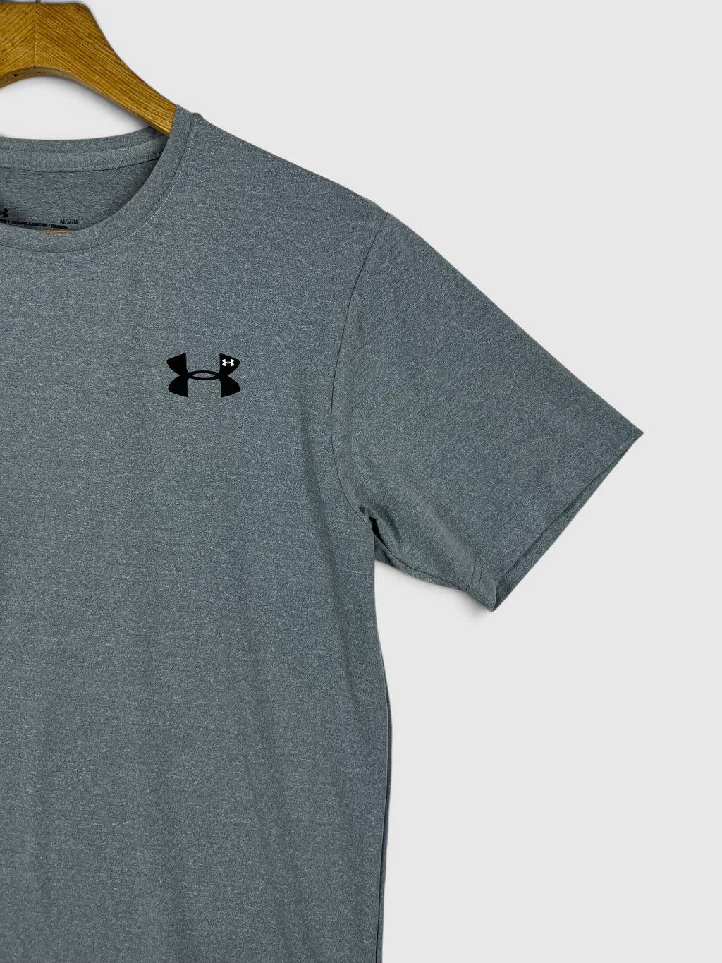 UA Dri-fit Tee – 4-Way Stretch- Grey