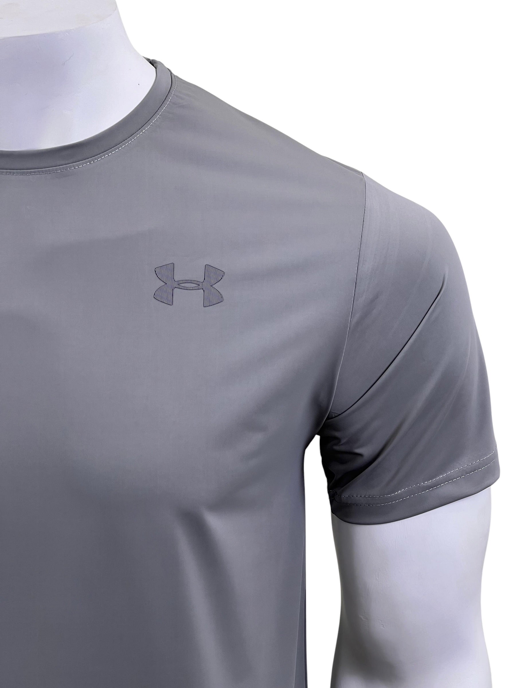 UA Dri-fit Tee – 4-Way Stretch- Grey