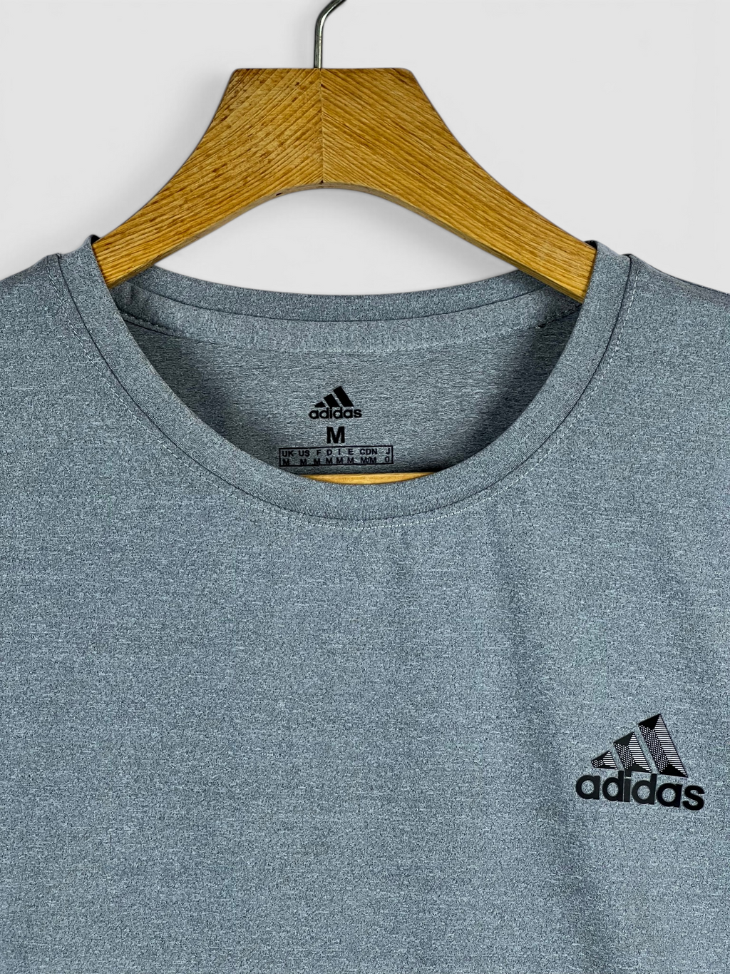 ADI Dri-fit Tee – 4-Way Stretch-Grey